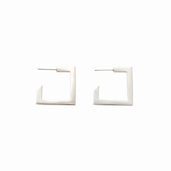 【金属アレルギー対応】ピアス cuatro