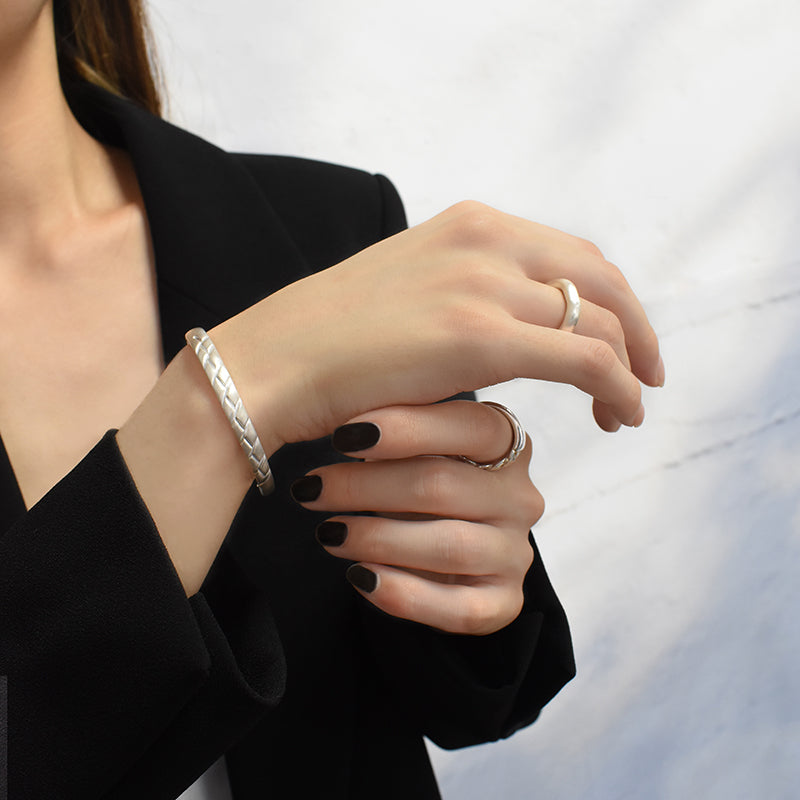 【SILVER999】Yevalu バングル DT bangle