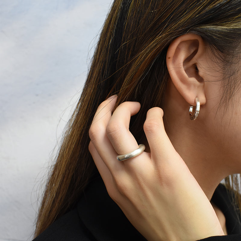 【SILVER999】Yevalu ピアス PLIAN