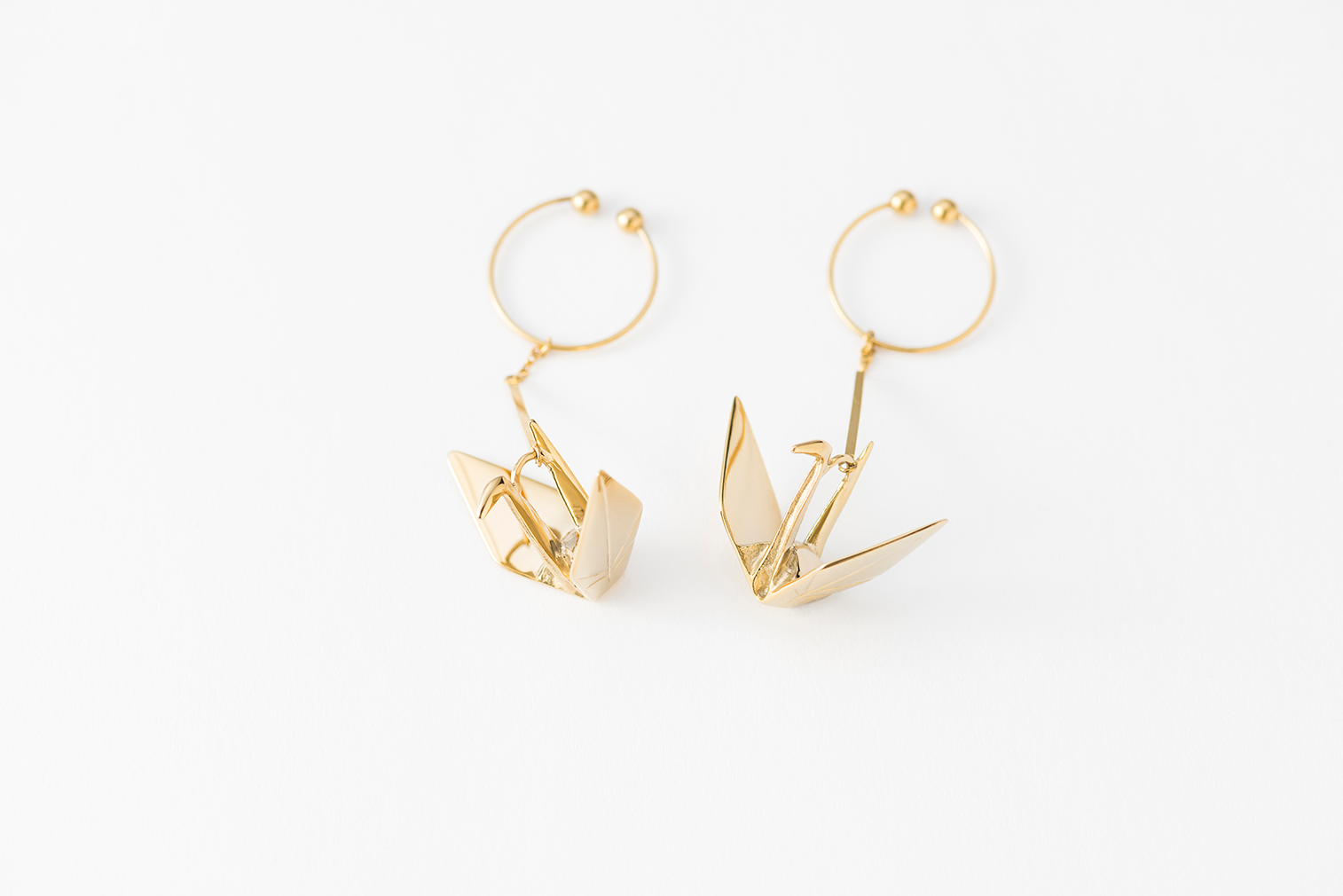 Crane ノンホールピアス発売