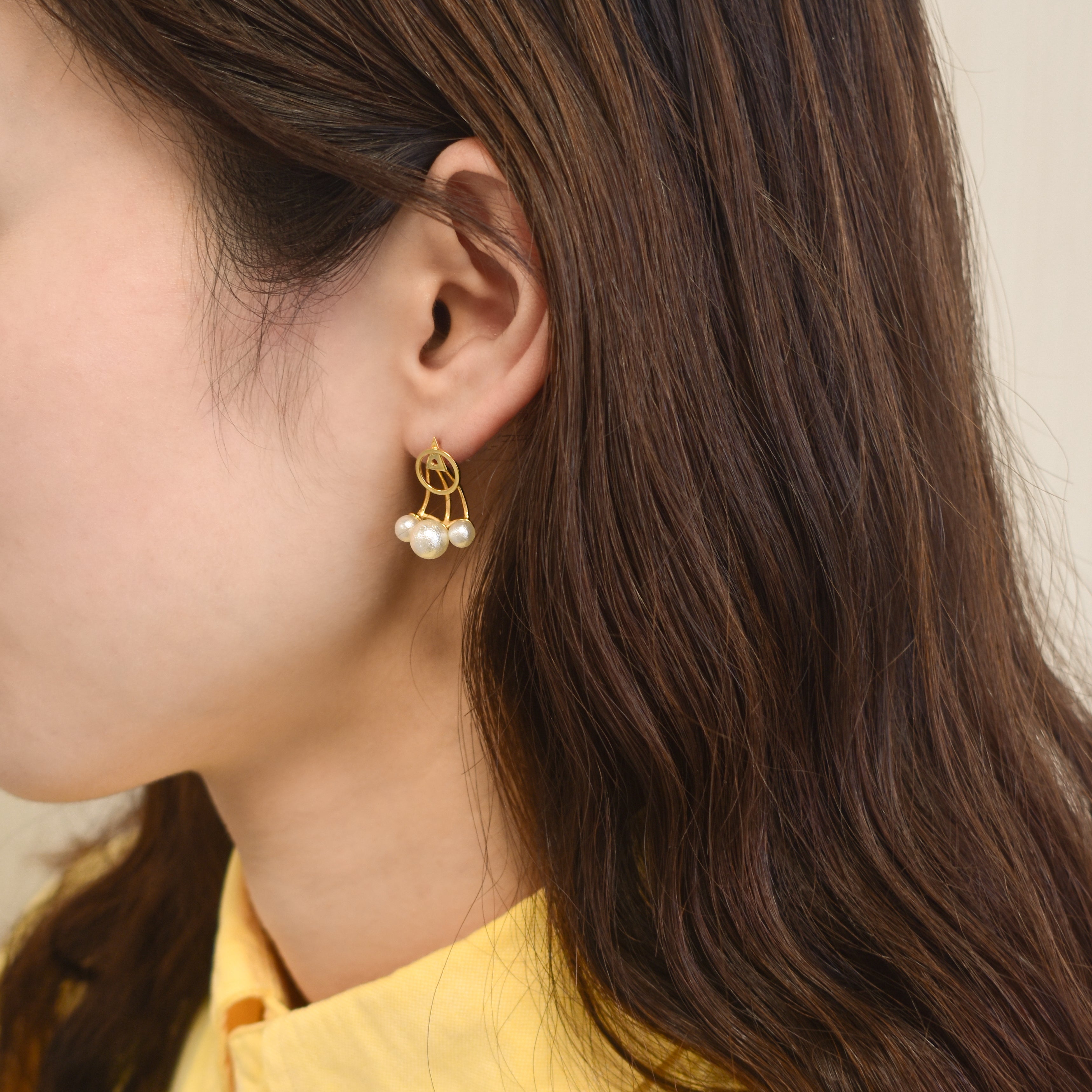 【金属アレルギー対応】ピアス　circle 3pearl