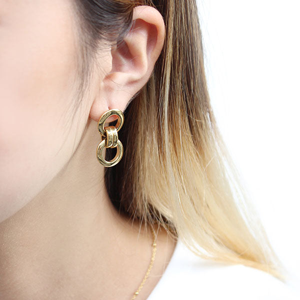 【金属アレルギー対応】ピアス　cadena