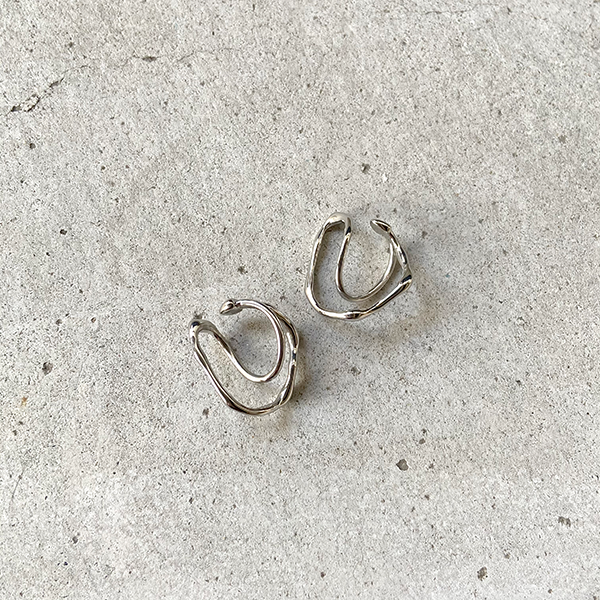 【金属アレルギー対応】イヤーカフ　hyeon